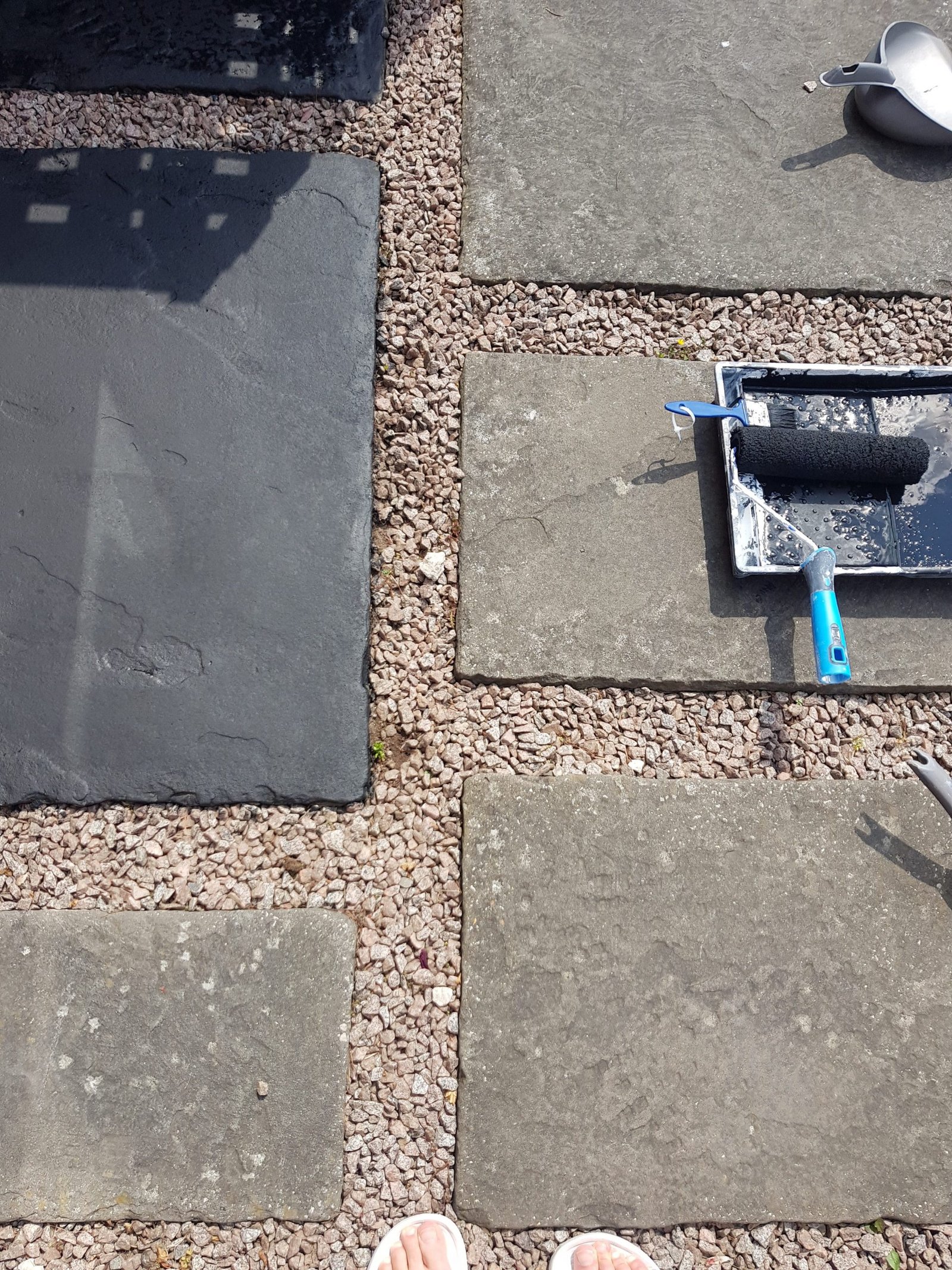 Painting outside slabs black