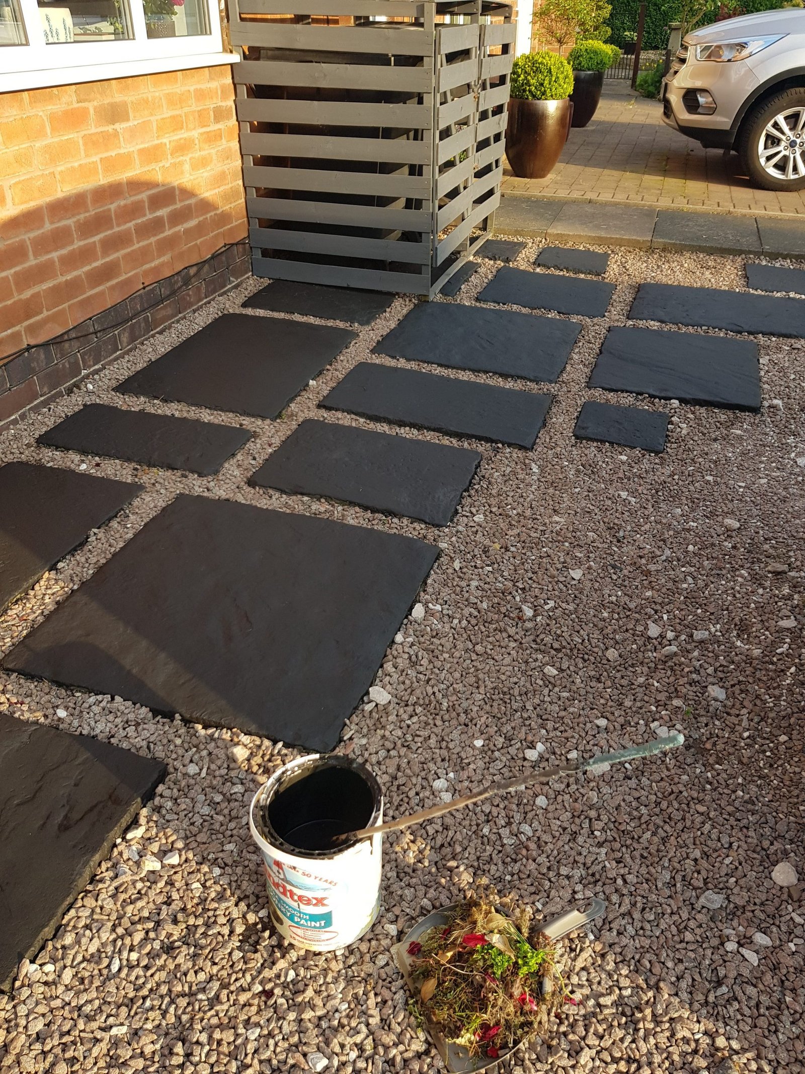 Painting concrete slabs